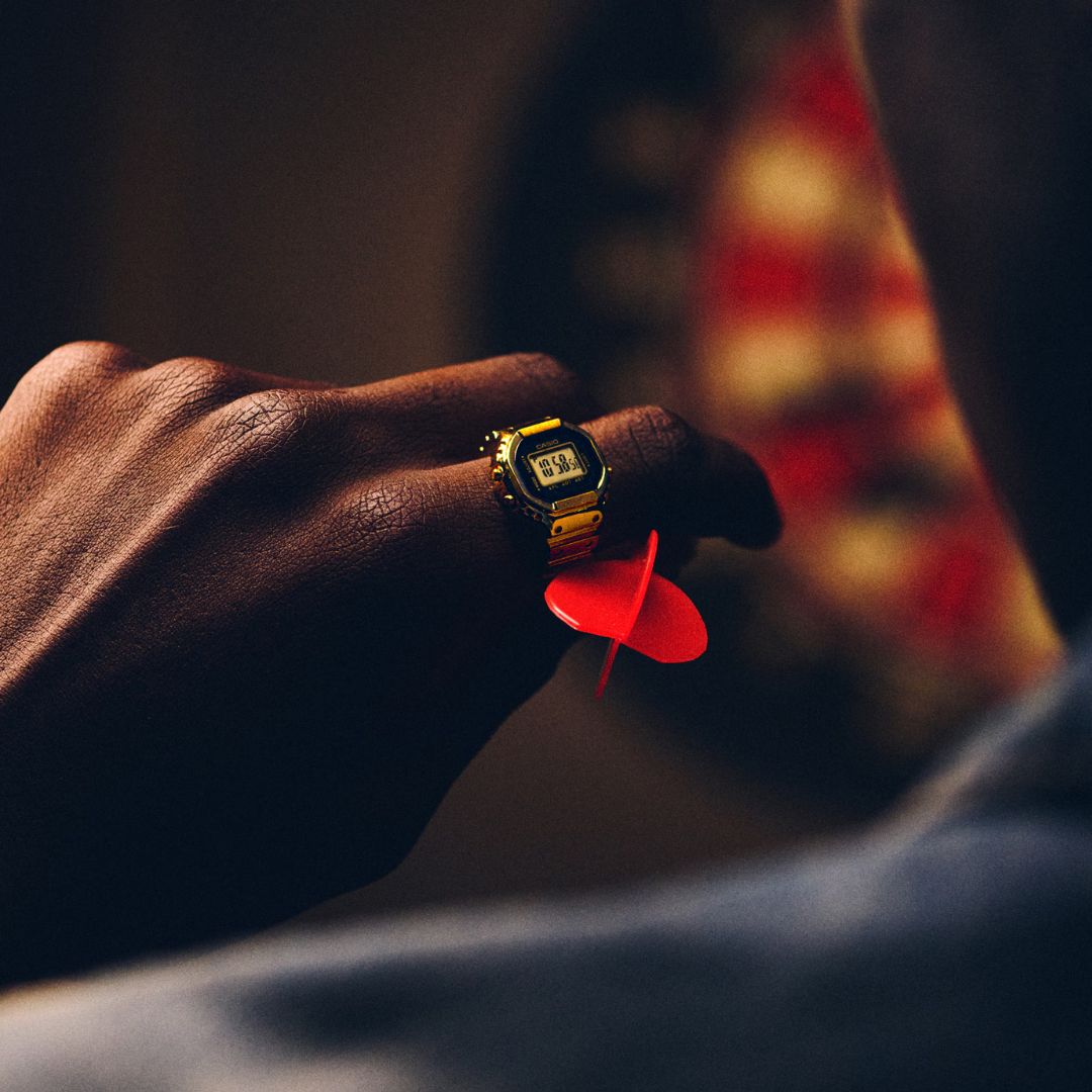 Casio CRW-001G-9ER sormuskello kullanvärisenä