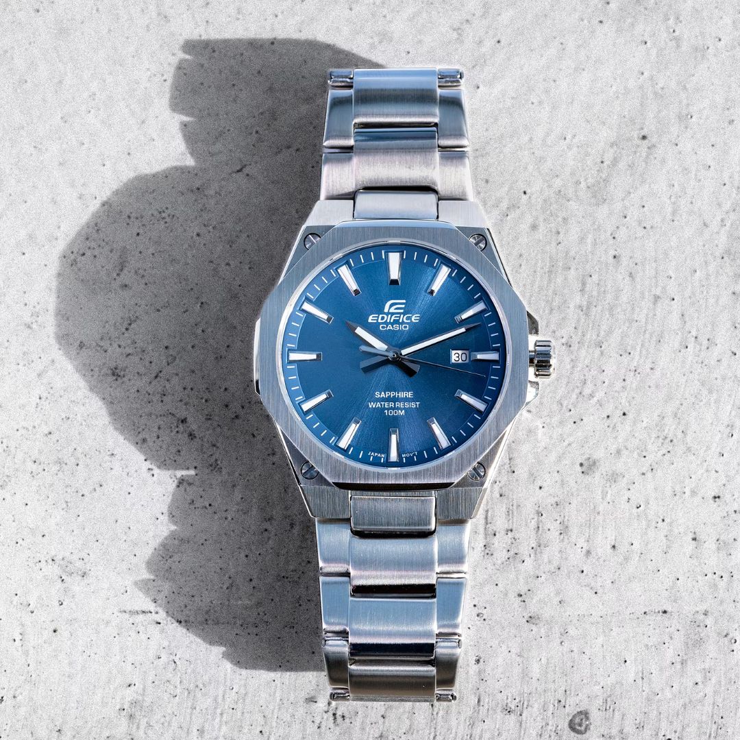Casio EFR-S108D-2AVUEF rannekello, sininen taulu
