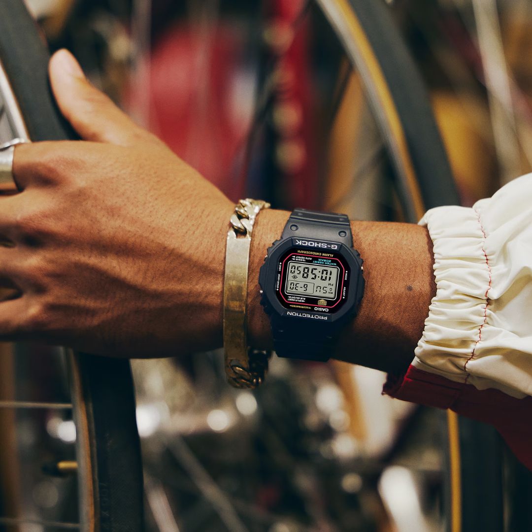 Casio G-Shock DW-5600RL-1ER miesten musta digitaalinen rannekello