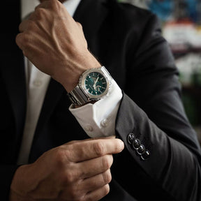 Casio G-Shock GM-2110D-3A1ER miesten anadigi-rannekello