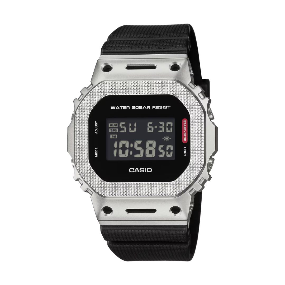 Casio G-Shock GM-5600M-1ER rannekello