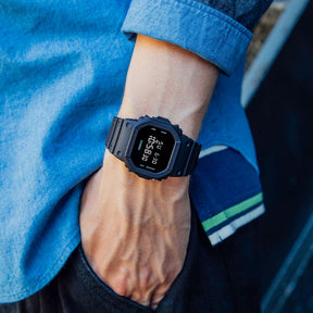 Casio G-Shock DW-5600UBB-1 rannekello