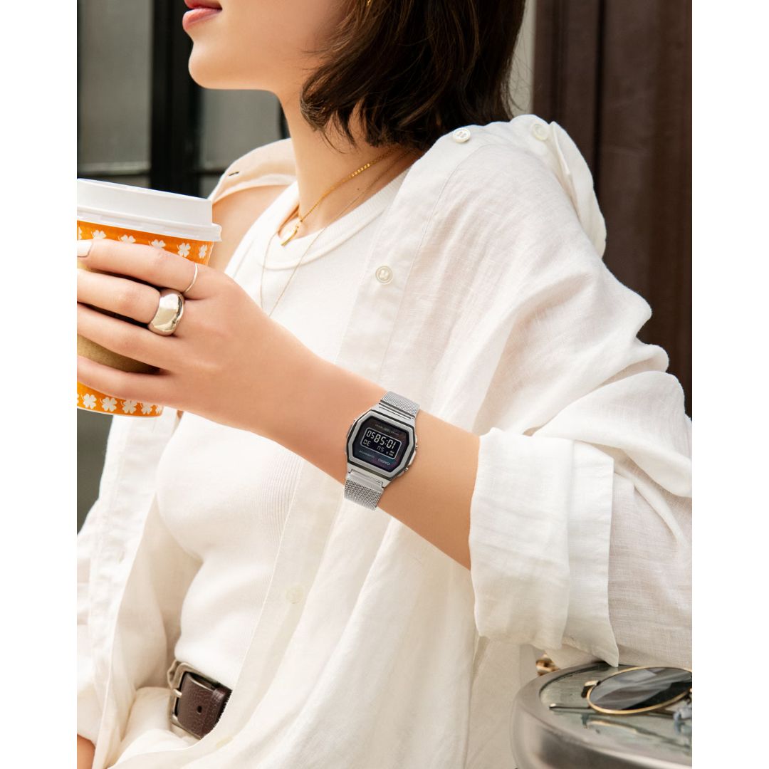 Casio Vintage A1000M-1BEF rannekello helmiäiskellotaululla ja meshrannekkeella