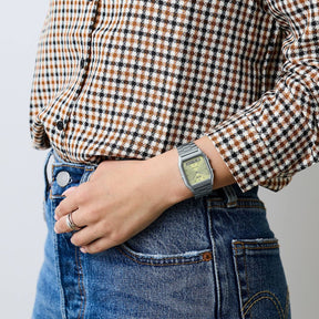 Casio Vintage AQ-230A-9AMQYES rannekello, vihreä-harmaa