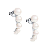 Efva Attling Strings of Pearls Hoops korvakorut, hopea ja makeanvedenhelmet