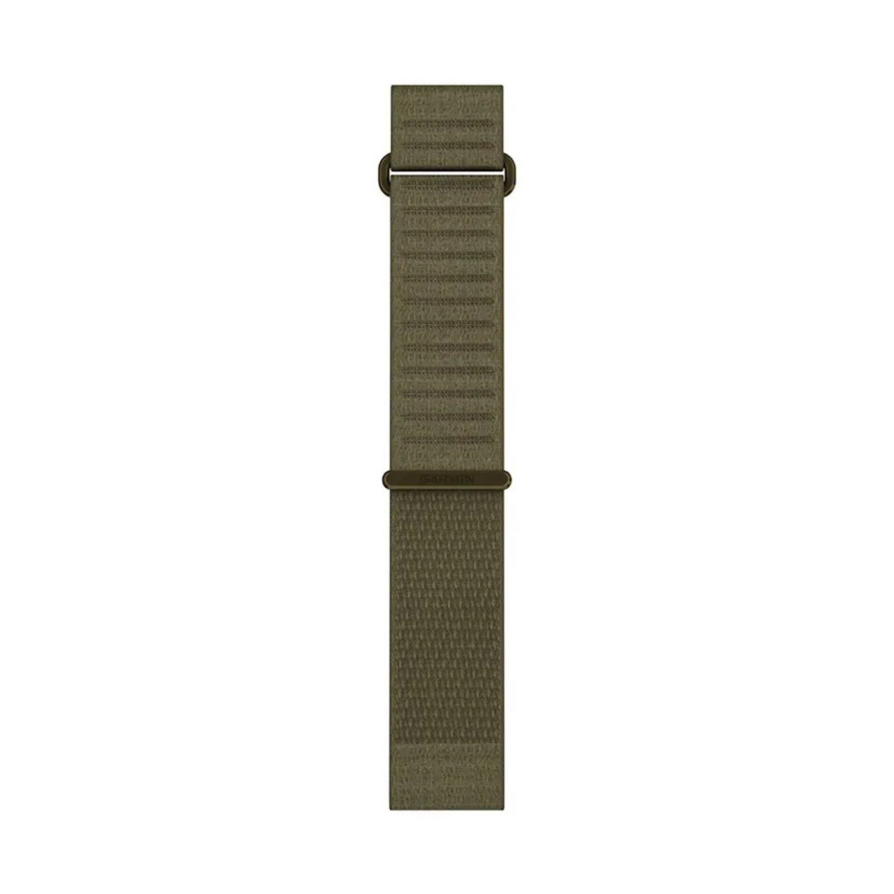 Garminin armeijanvihreä lyhyt 22 mm kangasranneke QuickFit pikalukituksella valkoisella taustalla