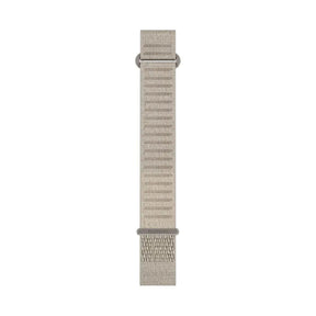 Garmin QuickFit 20 mm pitkä ranskanharmaa kangasranneke suorana edestä valkoisella taustalla