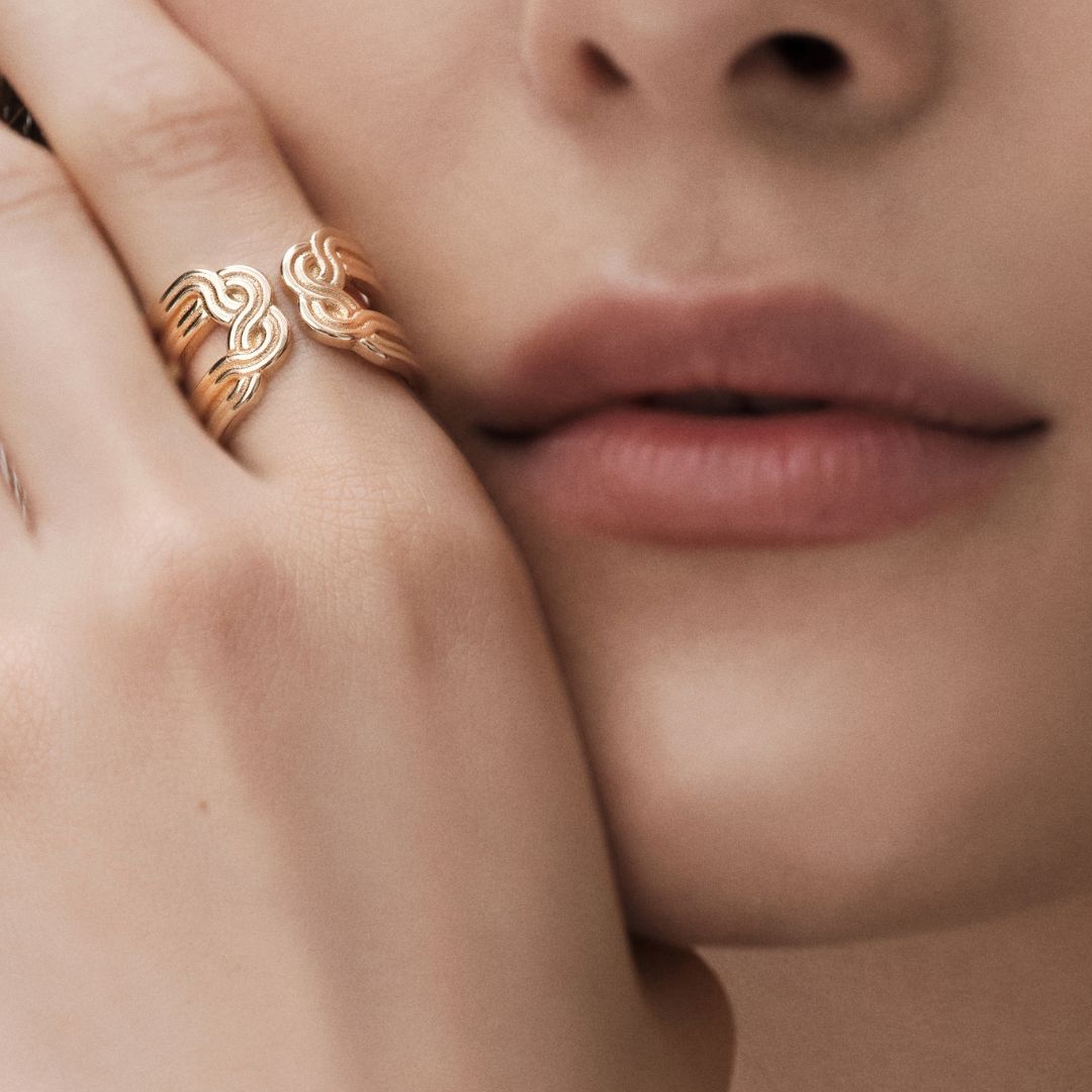 Kalevala Louhetar sormus, hopea