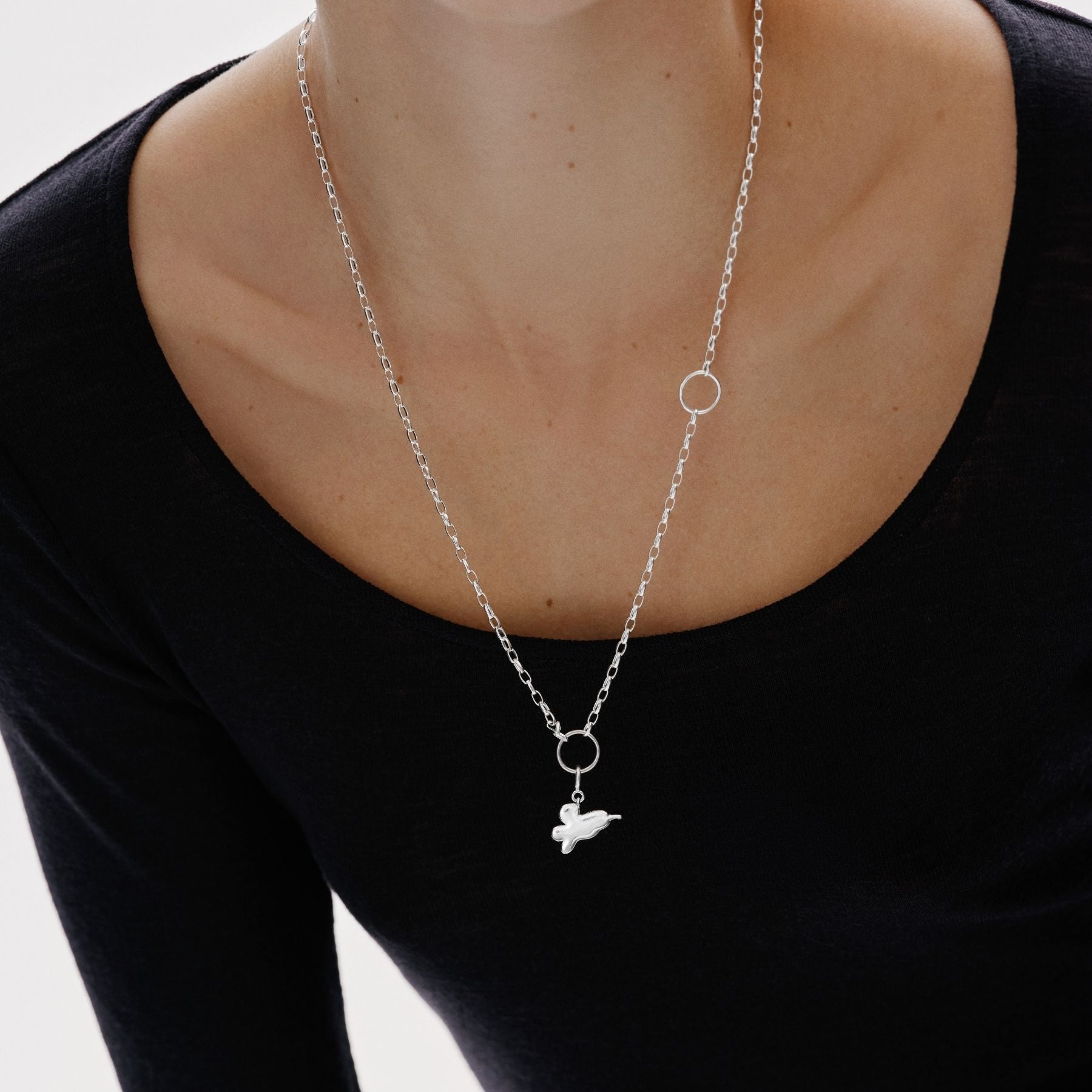 Kalevala x Marimekko Garden Kukasta kukkaan hela, hopeaa