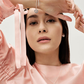 Kalevala Roosa nauha Valoisa korvakorut, hopeaa ja zirkonit, Kalevala Modern 22669483JT