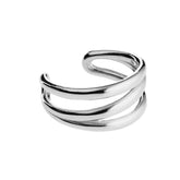 Lumoava Studio Drop On Repeat sormus, hopeanvärinen rodinoitu pronssi