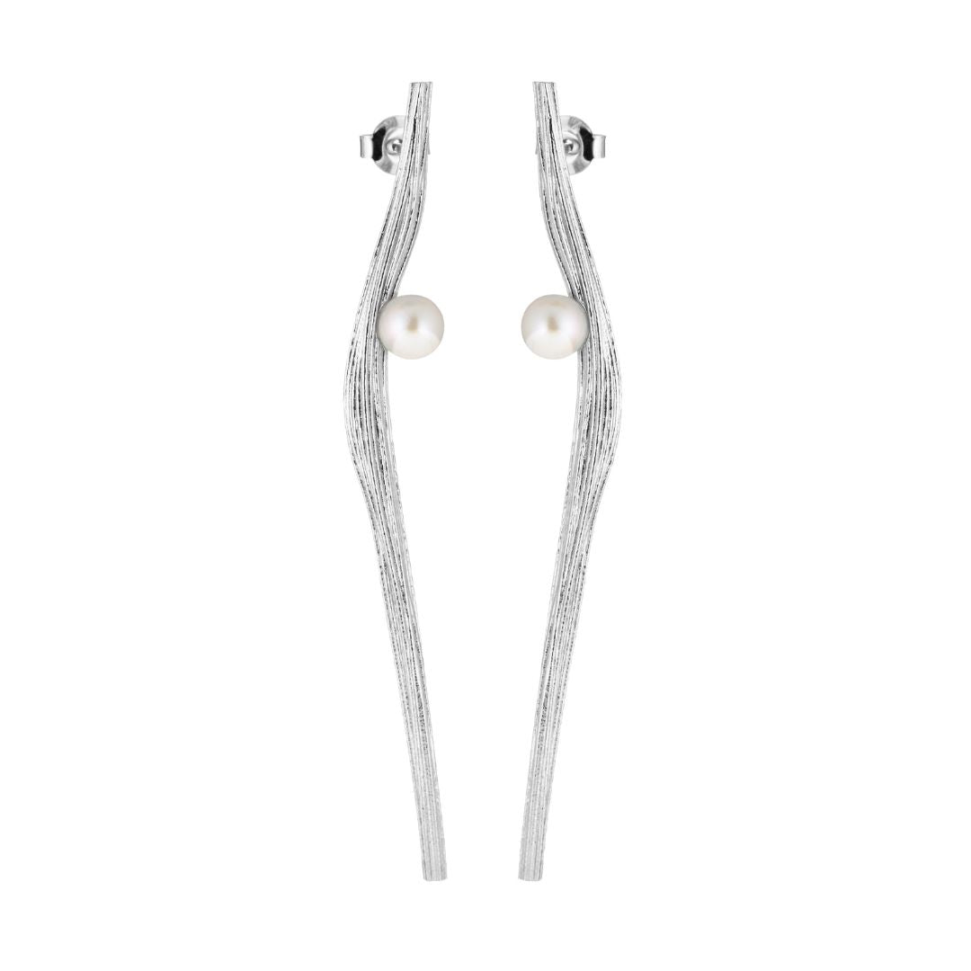 Lumoava Uoma korvakorut Akoya-helmellä, pitkät, hopeaa