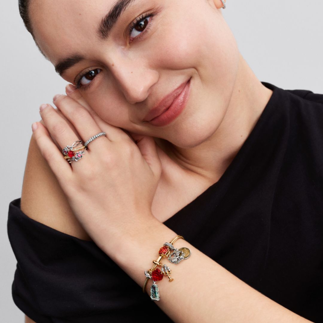 Pandora Disney Beauty and the Beast Enchanted Rose sormus, keltakullattu, 163984C01