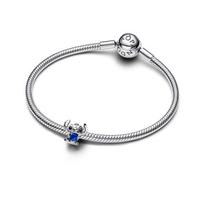 Pandora Disney Stitch Blue Heart hela rannekorussa