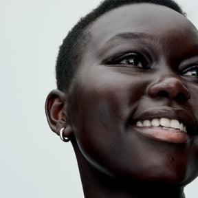 Pandora Essence Round rengaskorvakorut, hopea, 293320C00