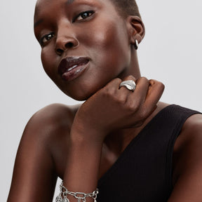 Pandora Essence Round rengaskorvakorut, hopea, 293320C00