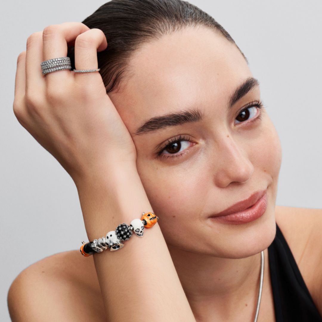 Pandora Moments BOO hela, hopea, 794060C01