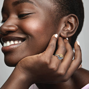 Pandora Moments Celestial Sparkling Sun sormus, keltakullattu, 162674C01