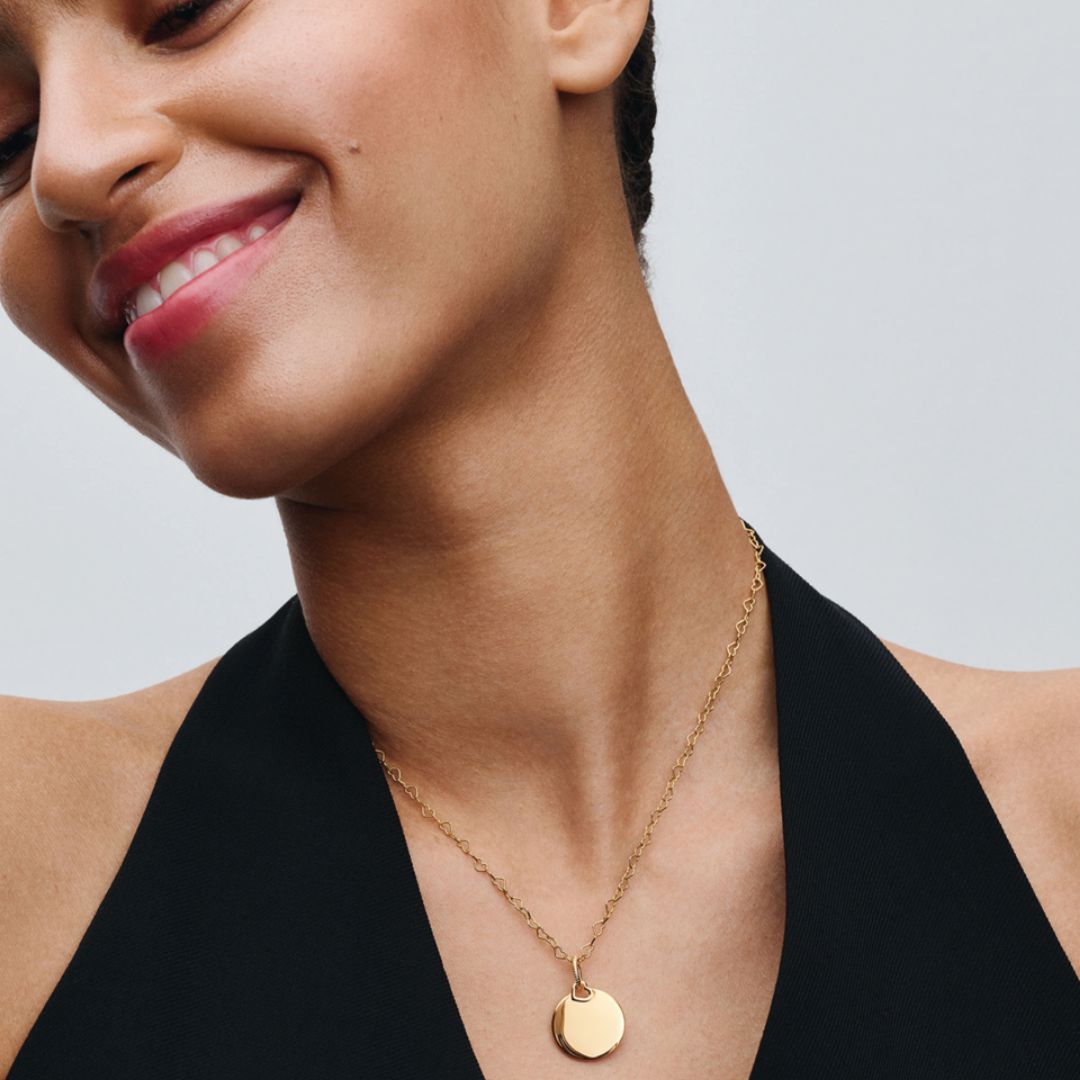 Pandora Moments Engravable Round Tag riipus, keltakullattu, 368610C00