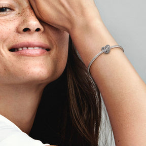 Pandora Moments Family Heart hela, hopea, 798571C00