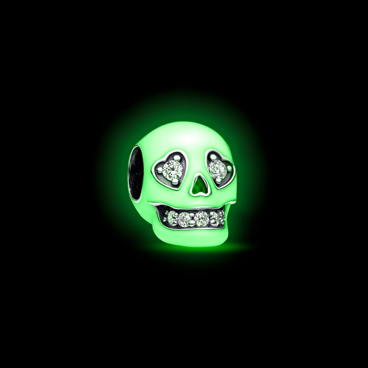 Pandora Moments Glow-in-the-dark Sparkling Skull hela, hopea, 792811C01
