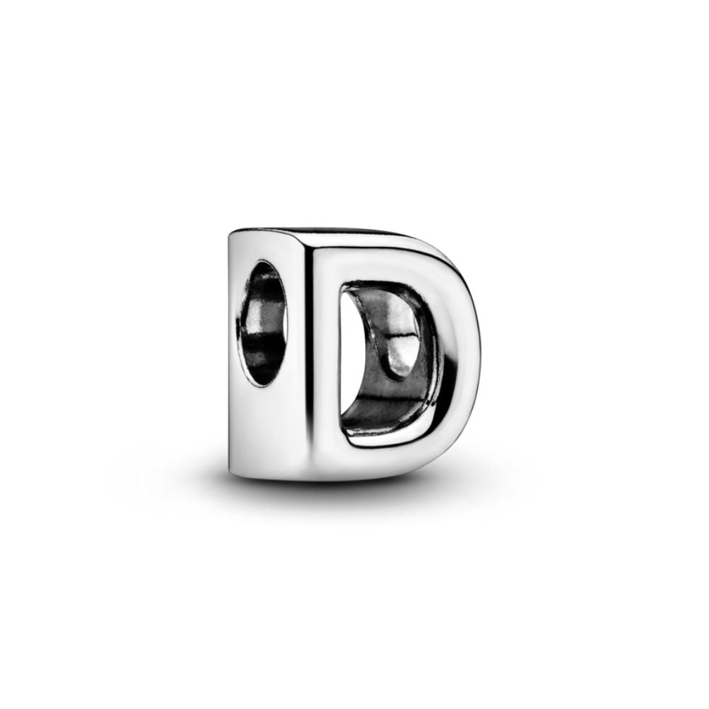 Pandora Moments Letter kirjainhela D