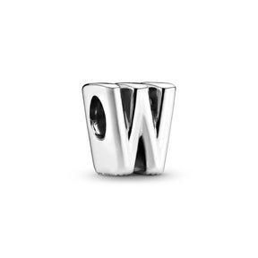 Pandora Moments Letter kirjainhela W