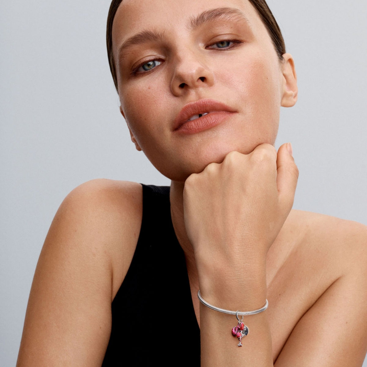 Pandora Moments Lobster Dangle hela, hopea, 793676C01