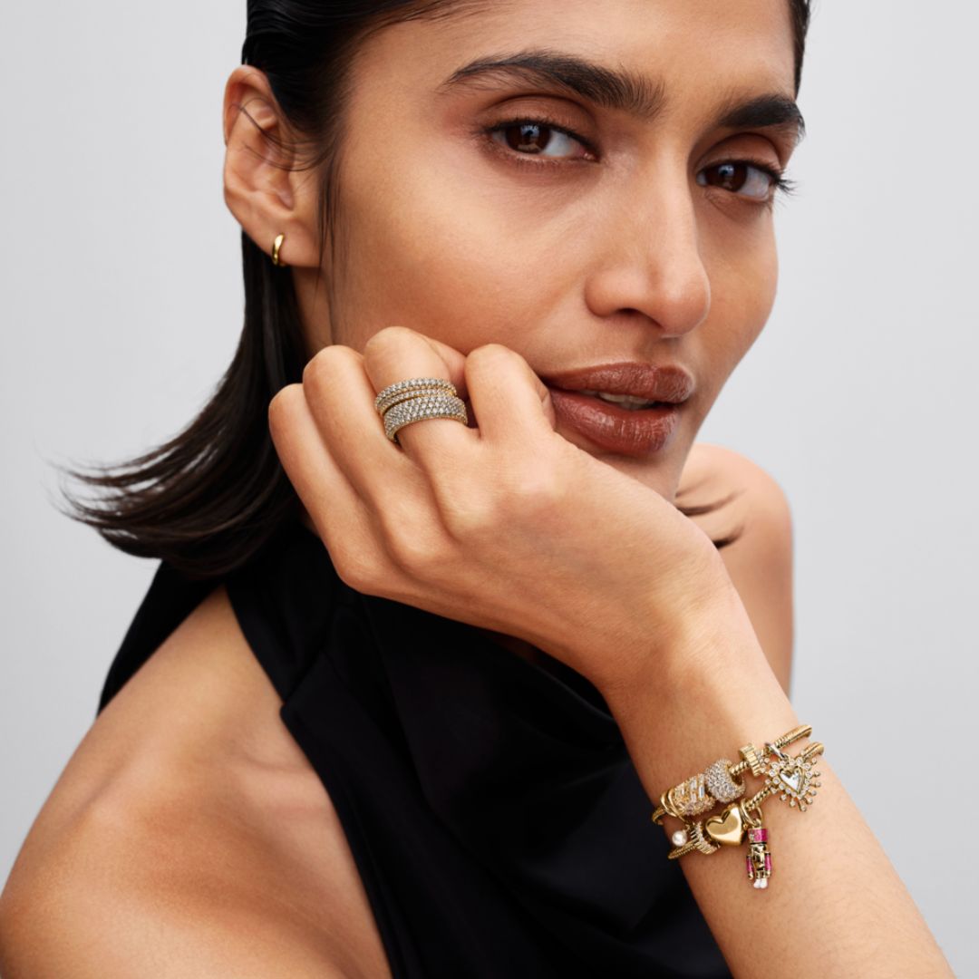 Pandora Moments Moveable Nutcracker hela, keltakullattu, 763583C01