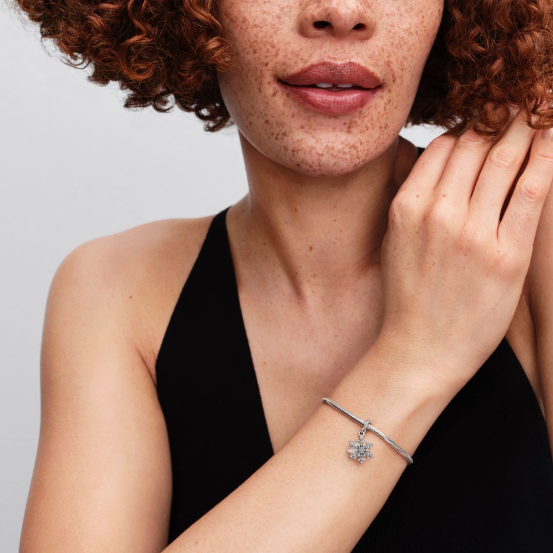 Pandora Moments Opalescent Snowflake Double hela, hopea, 794142C01