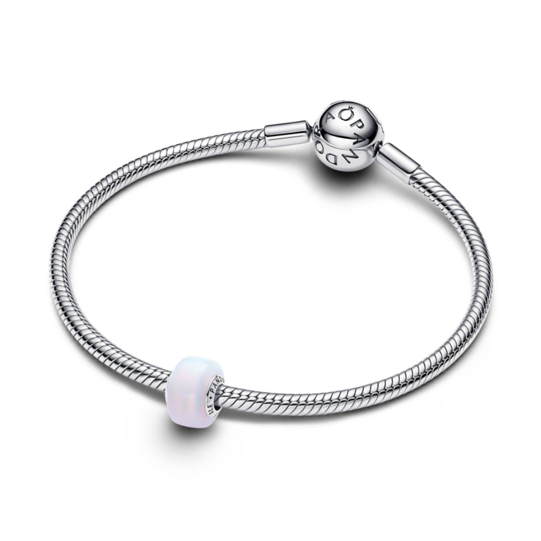 Pandora Moments Opalescent hela, hopea, 794245C01