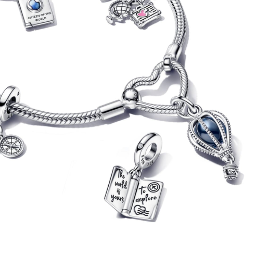 Pandora Moments Openable Passport hela, hopea, 792680C01