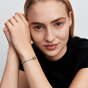 Pandora Moments Soccer Ball hela, hopeaa, 794710C01