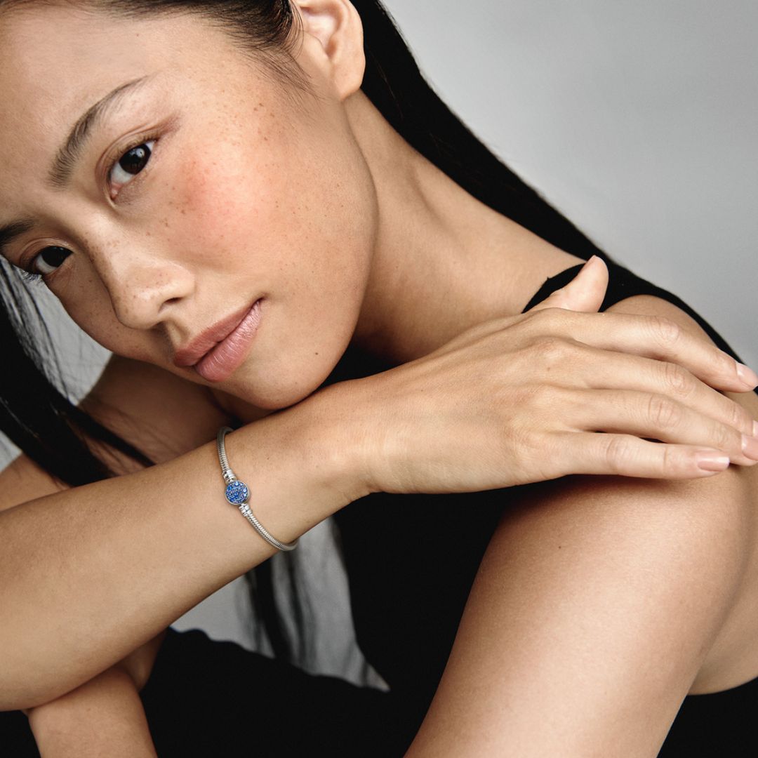 Pandora Moments Sparkling Blue Disc Clasp Snake Chain rannekoru, hopea, 599288C01