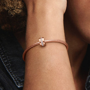 Pandora Moments Sparkling Row Spacer lukkopala, ruusukullattu, 781972CZ