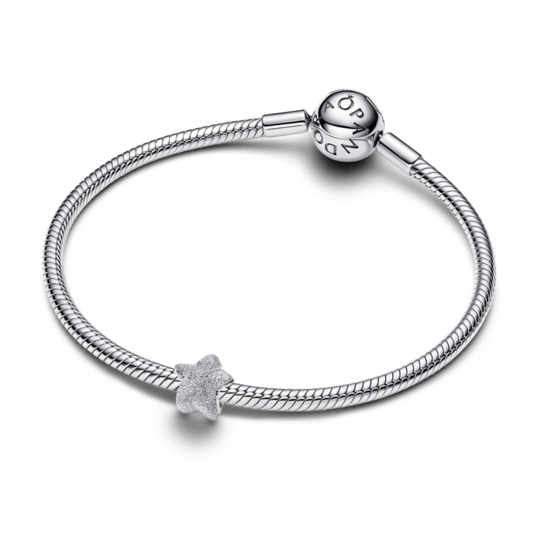 Pandora Moments Textured Star mini hela, hopea, 794050C00