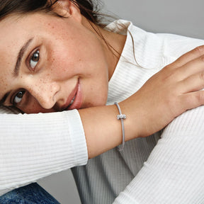 Pandora Moments White Daisy Flower Spacer hela, hopea, 791495EN12