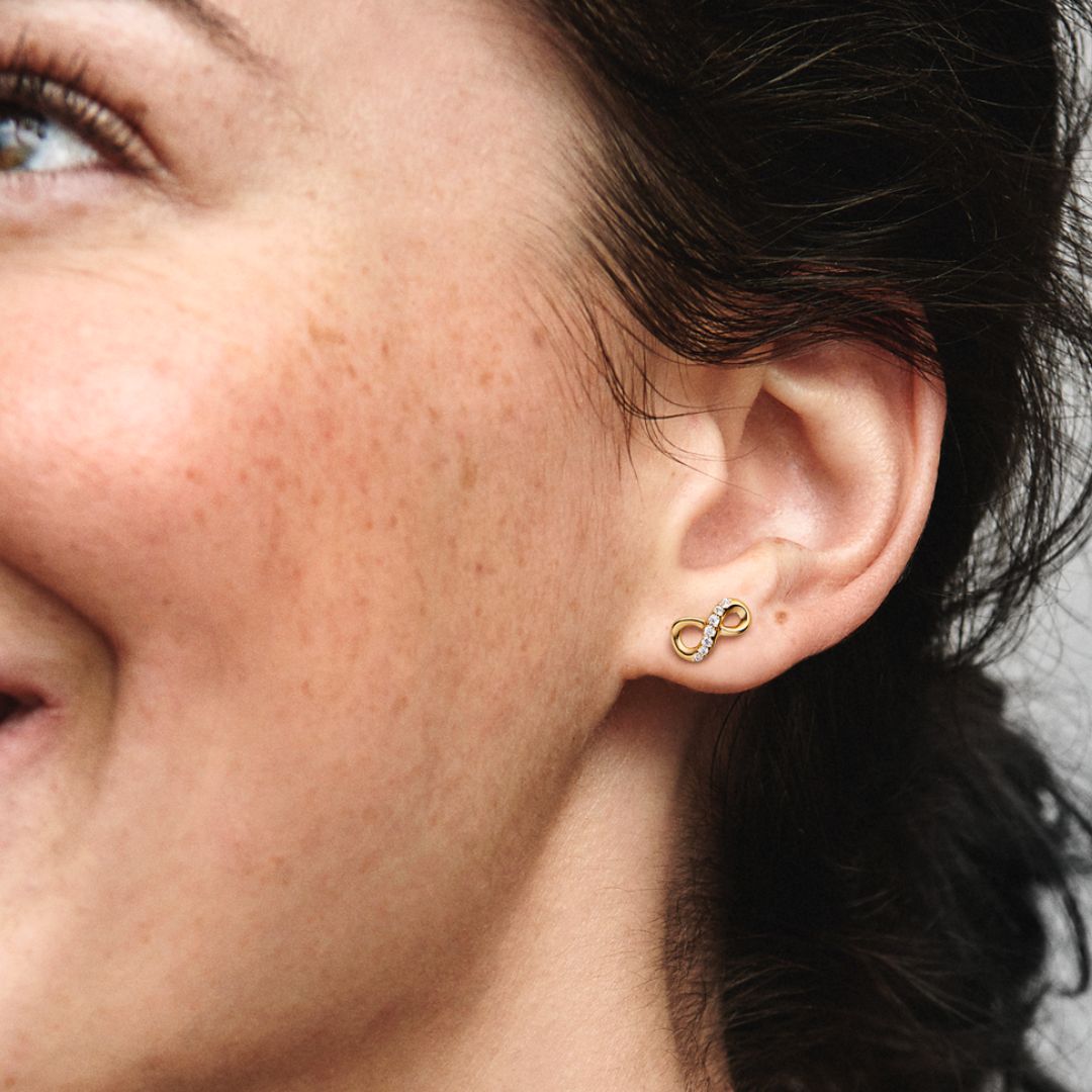 Pandora Sparkling Infinity tappikorvakorut, keltakullattu, 268820C01