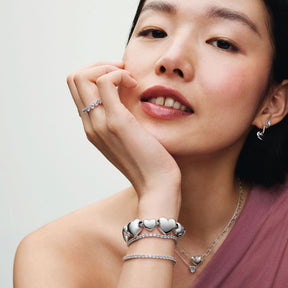 Pandora Timeless Band of Clear Hearts sormus, hopea, 193103C01