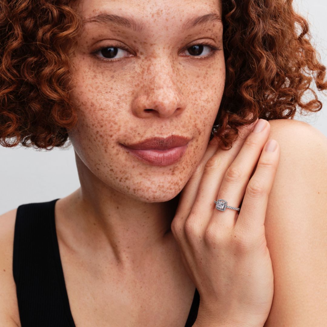 Pandora Timeless Sparkling Square Halo sormus, hopea, 193555C02