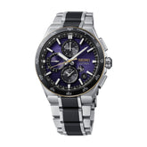 Seiko Astron GPS Solar miesten rannekello mustalla ja violetilla kellotaululla sekä teräsrannekkeella, etunäkymä kroonografilla