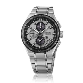 Seiko Astron Premium GPS Solar Dual-Time Chronograph rannekello SSK009J1