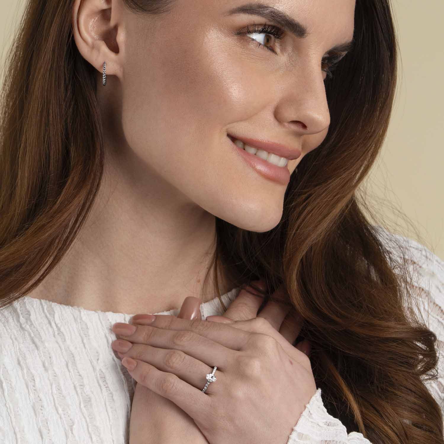 Silván Charlotte Ovaali timanttisormus 0,60ct, valkokultaa, Silván vihkisormukset