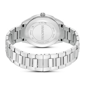 Swarovski-rannekellon takapuoli, teräksinen ranneke ja kaiverrettu takakansi valkoista taustaa vasten