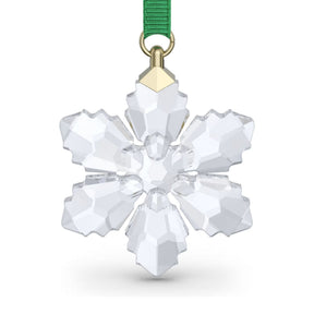 Swarovski kirkas kristallinen lumihiutalejoulukoriste vihreällä nauhalla ja 176 hionnalla