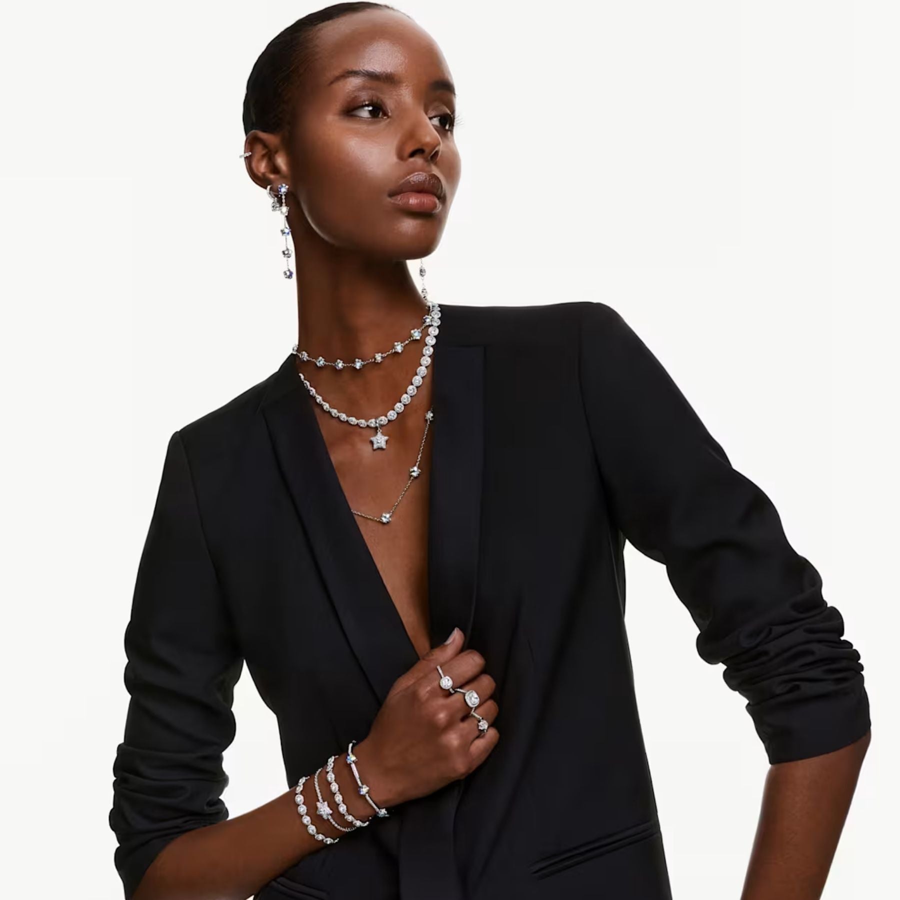 Swarovski Chroma sormus, vaalea metalli ja kirkkaat kristallit, 5754173