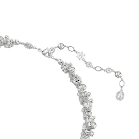 Swarovski Constella choker kaulakoru, vaalea metalli, kirkkaat kristallit ja valkoiset helmet 5722471