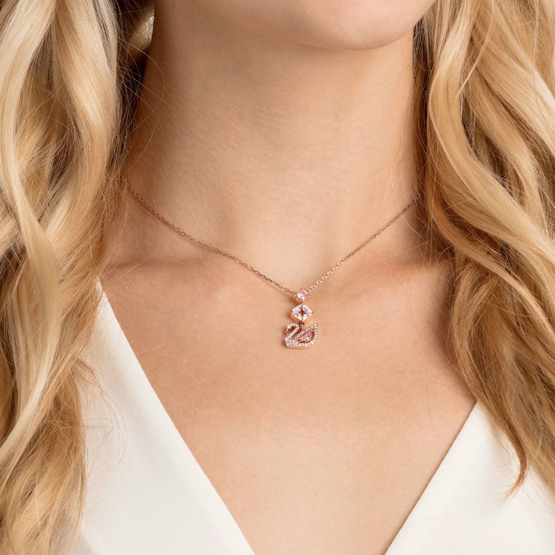 Swarovski Swan riipus, ruusukullanväri, vaaleanpunaiset ja kirkkaat kristallit, 5473024