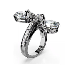 Swarovski The Vienna Collection sormus, tumma metalli ja kirkkaat kristallit