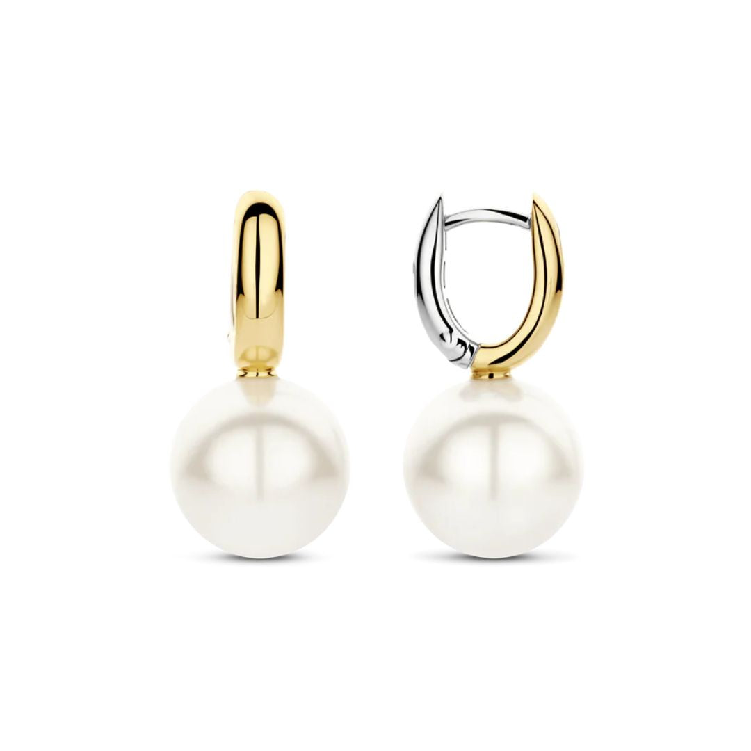 TI SENTO korvakorut, keltakullattua hopeaa ja valkoiset helmet, 78044YP